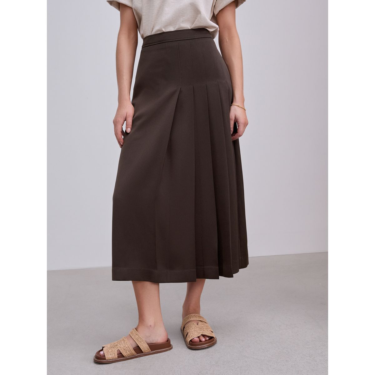 Kilt mi-long en satin plissé marron chocolat, NEXT