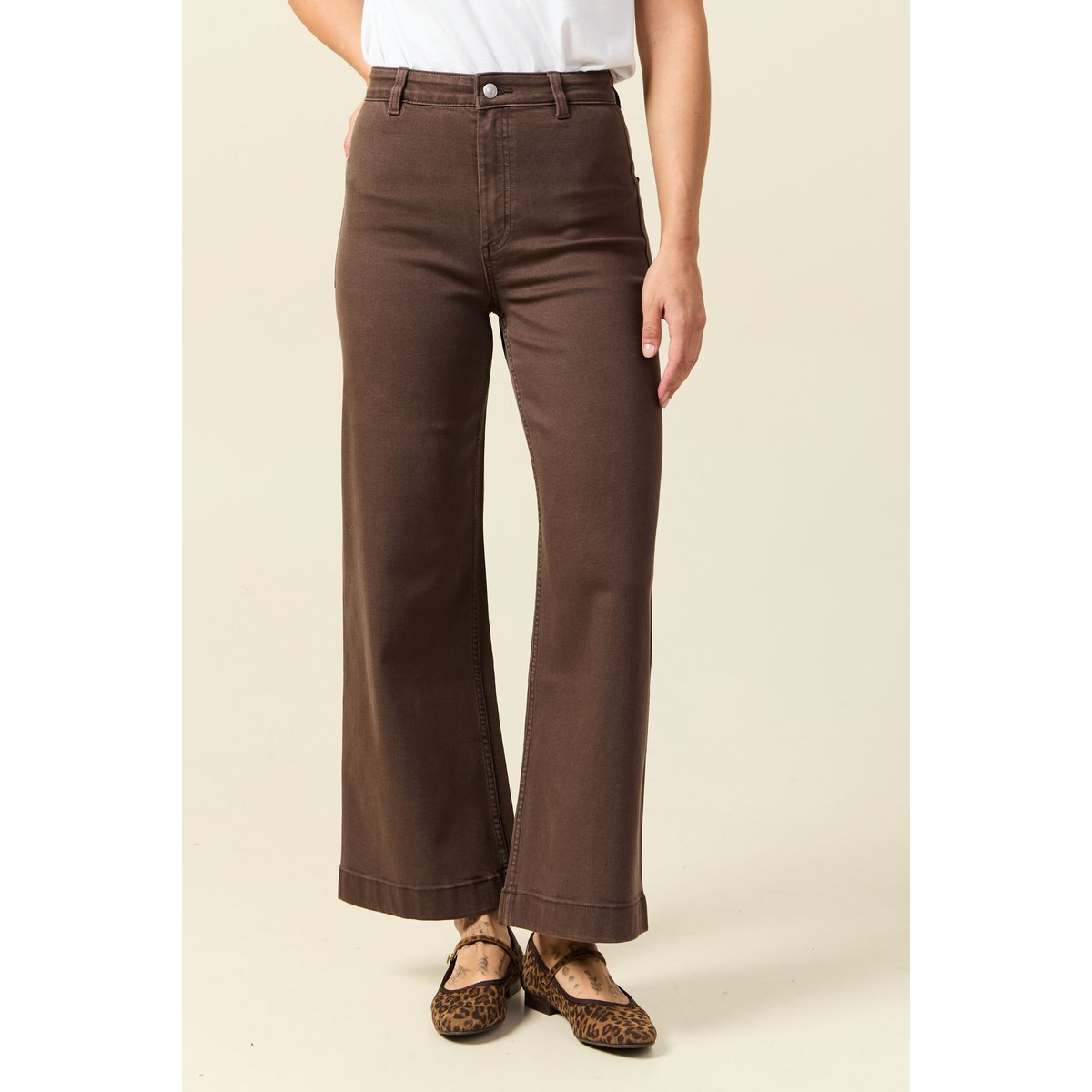 Jeans large cropped taille haute marron, BONOBO