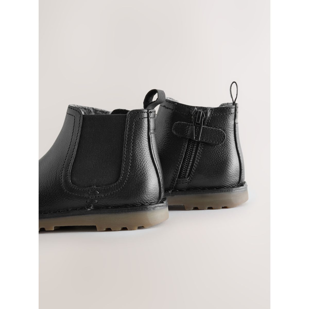 Bottines chelsea en cuir doublées noir, NEXT