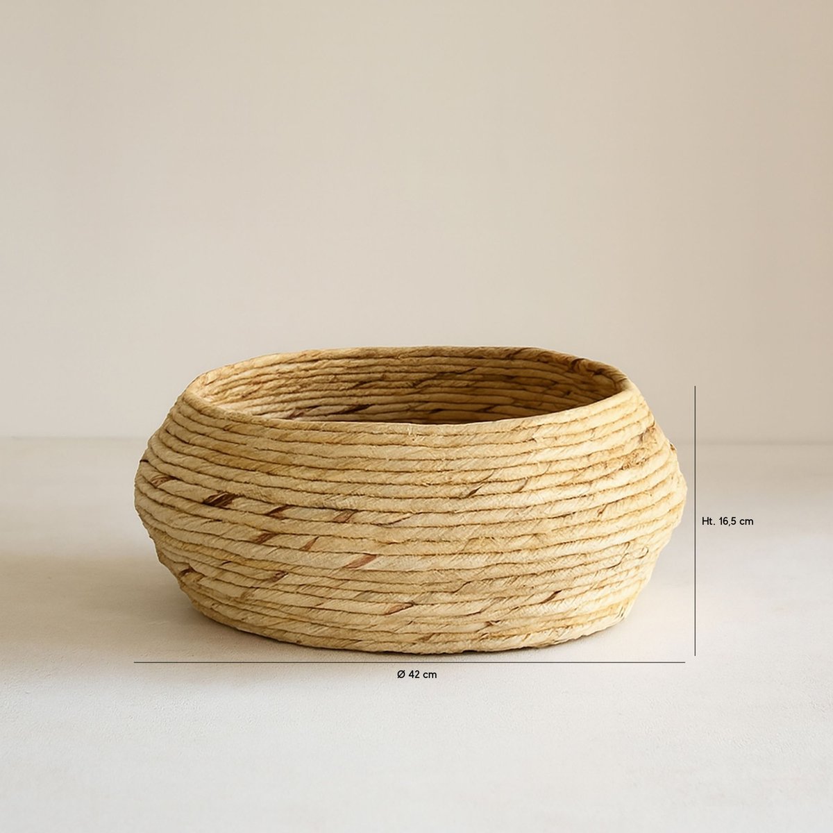 Panier en abaca naturel, NOW'S HOME