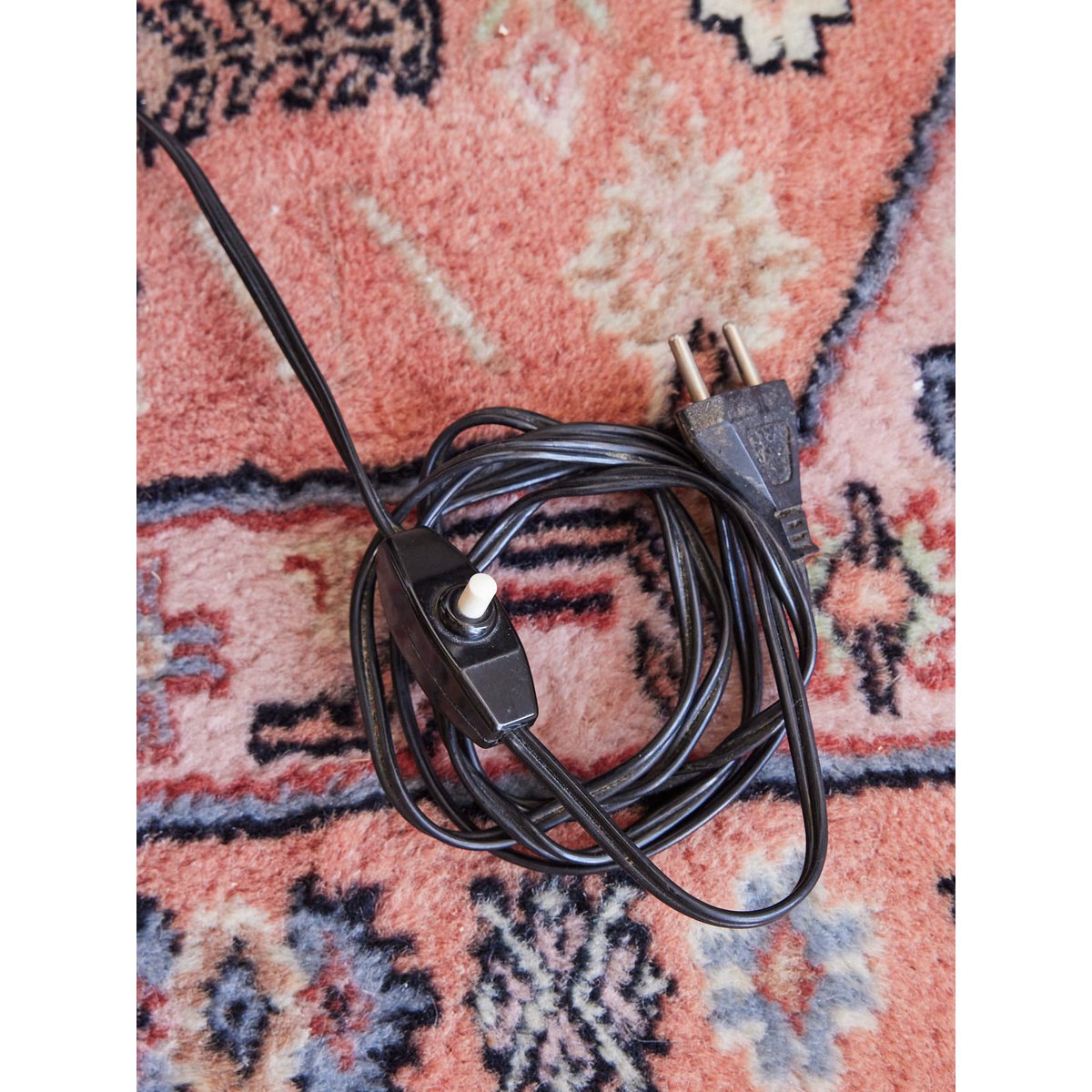Grande lampe à poser Pagode Julia N°956 - Bon état noir, DEBONGOUT