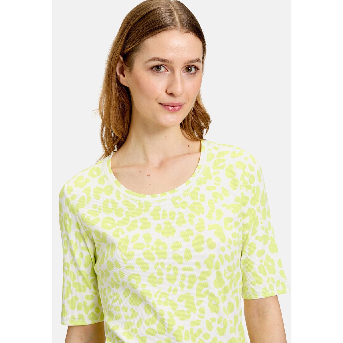 T-shirt basique de texture côtelée cream/green, BETTY BARCLAY