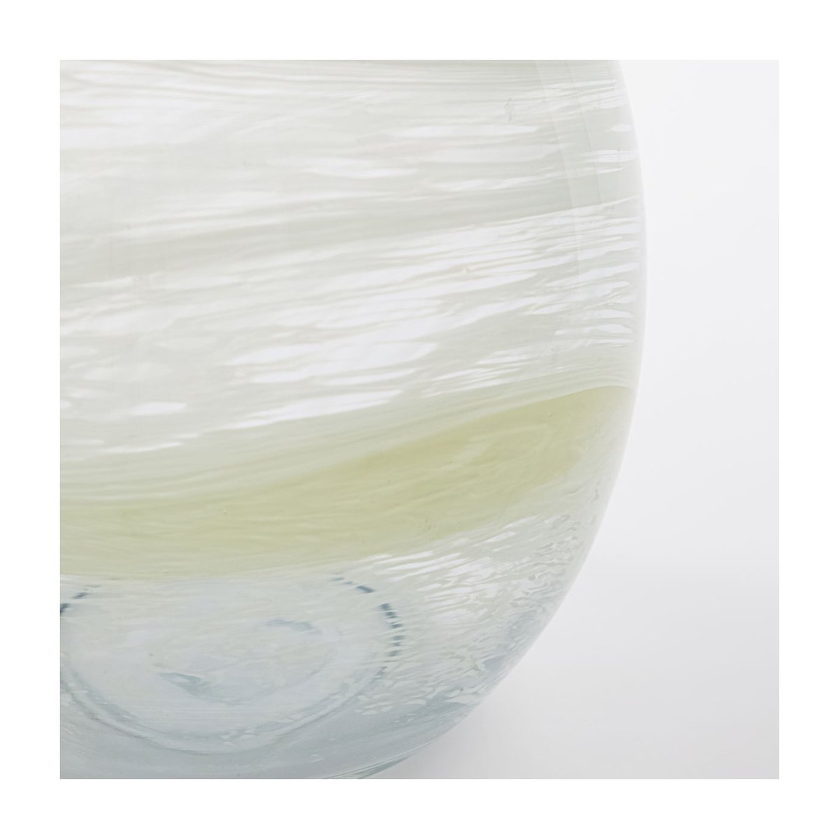 Vase Jupiter H 20 cm vert clair, HOUSE DOCTOR