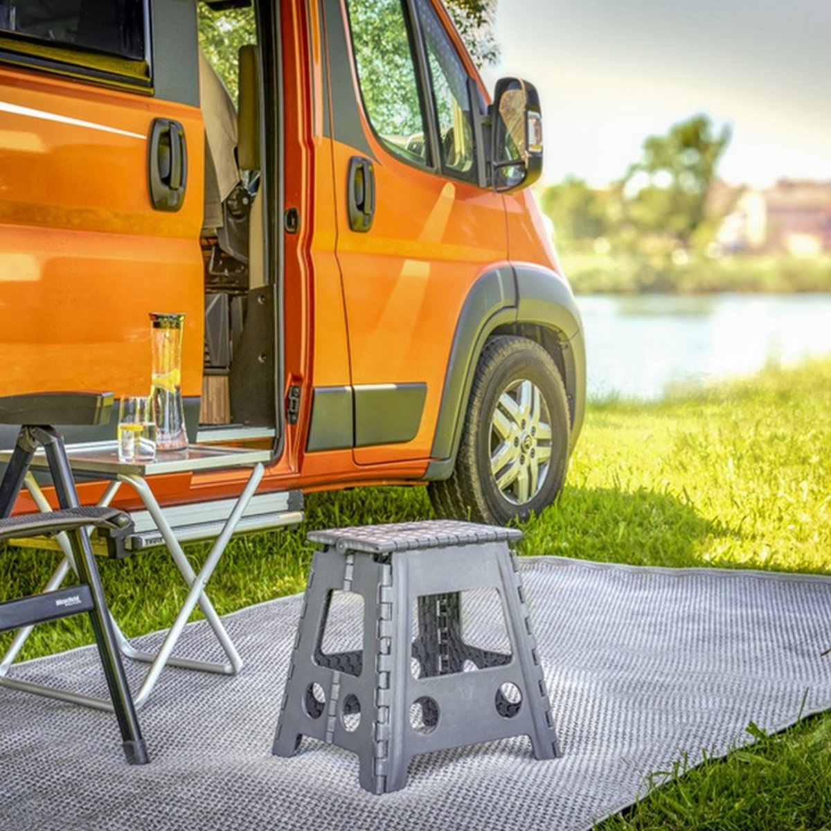 Tabouret pliant marchepied gris foncé, ZELLER PRESENT
