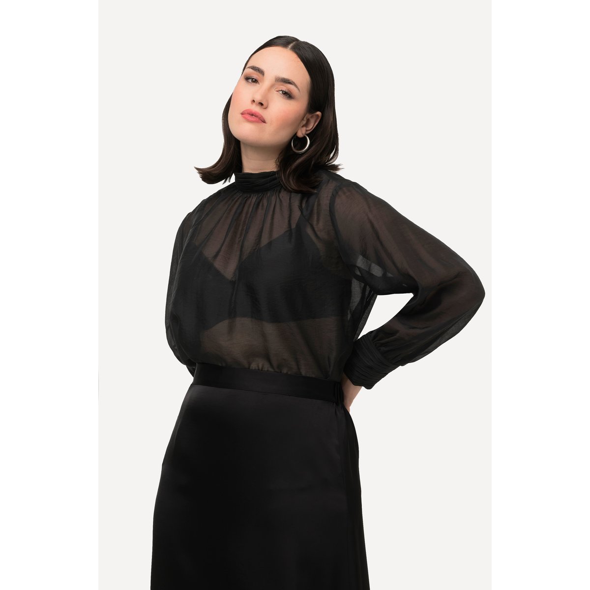 Blouse en Lyocell à manches longues et col noir, ULLA POPKEN