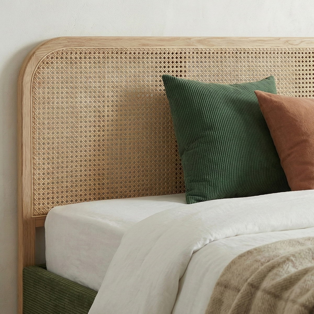 Lit en velours côtelé avec tête de lit en cannage - DALIA vert kaki, HOMIFAB