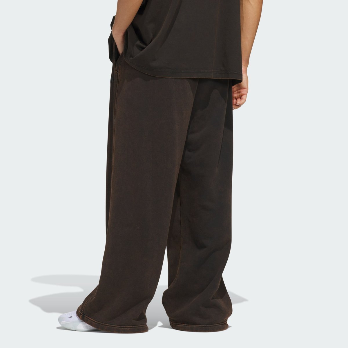 Pantalon Wide Leg Molleton Délavé Adidas Basketball Pantalon Wide Leg Molleton Délavé Adidas Basketball black, adidas Performance