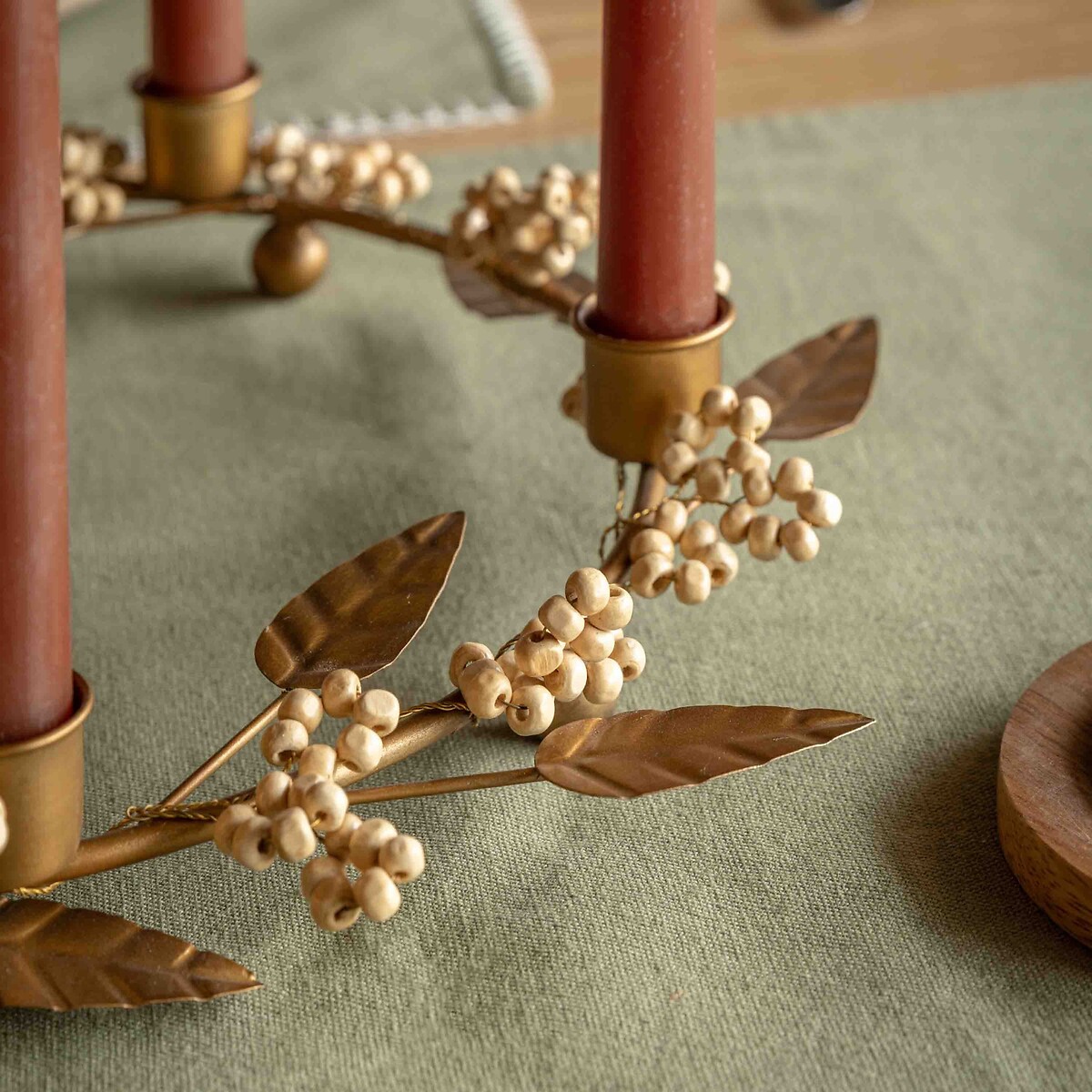 Woodland Berry Leaf Candle Ring in Gold gold-coloured, ÉDITÉ