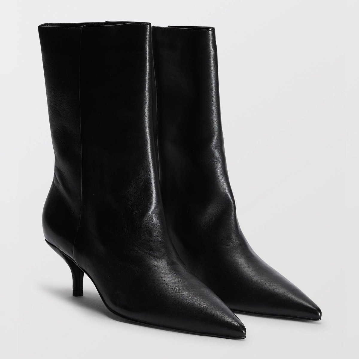 Bottines à talon en cuir noir, MONOPRIX