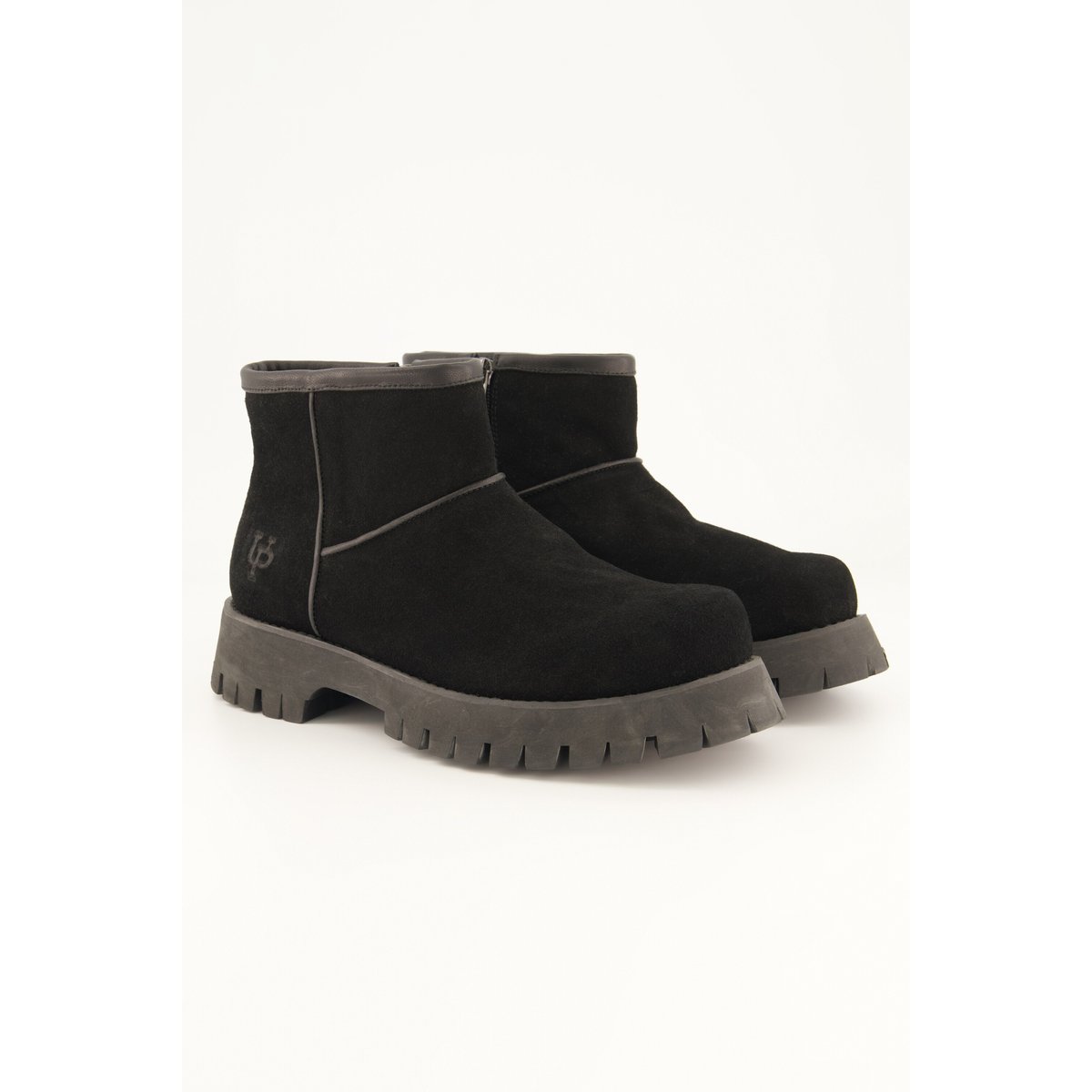 Bottes en cuir suédé, style « chunky » , pied large noir, ULLA POPKEN