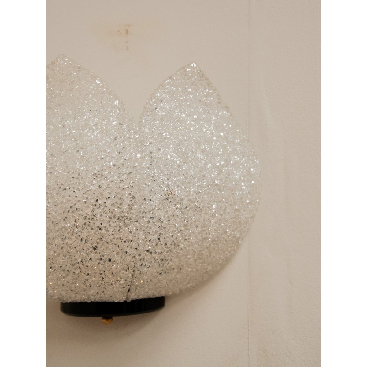 paire d'appliques en acrylique Suzette N°107 - Bon état transparent, DEBONGOUT