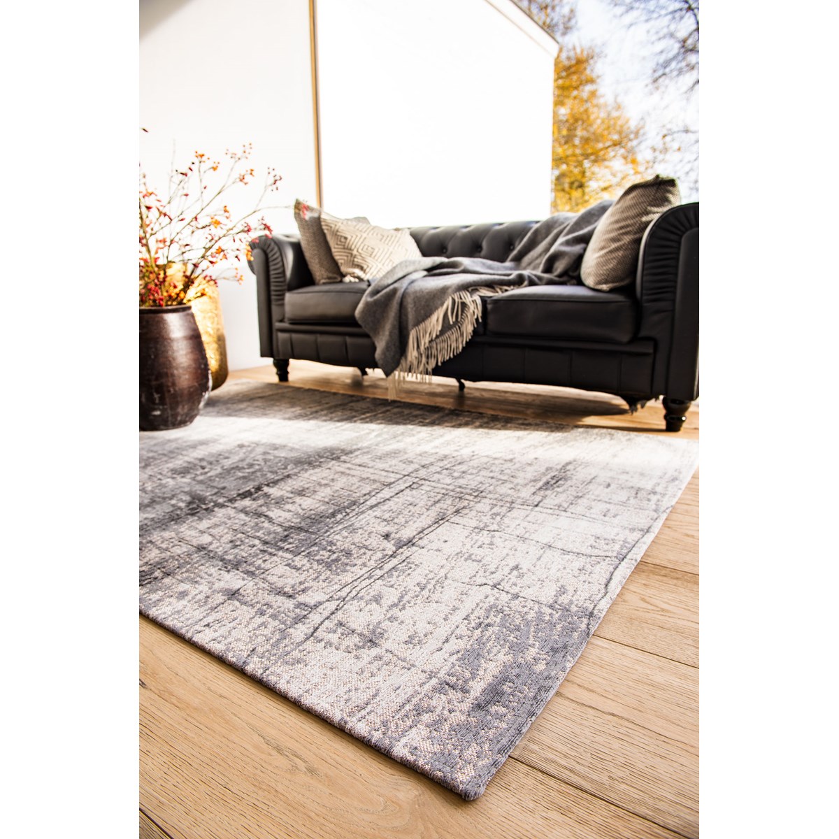 Tapis gris salon et chambre JERSEY STONE - Louis de Poortere argent, NOVATREND
