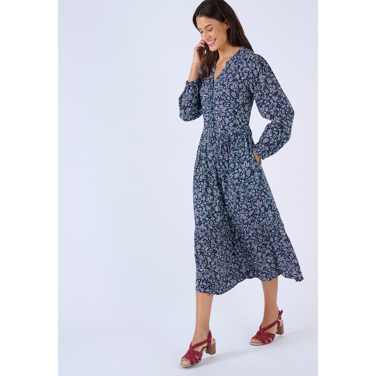 Robe longue pure viscose reliéfée bleu marine fleuri, DAMART