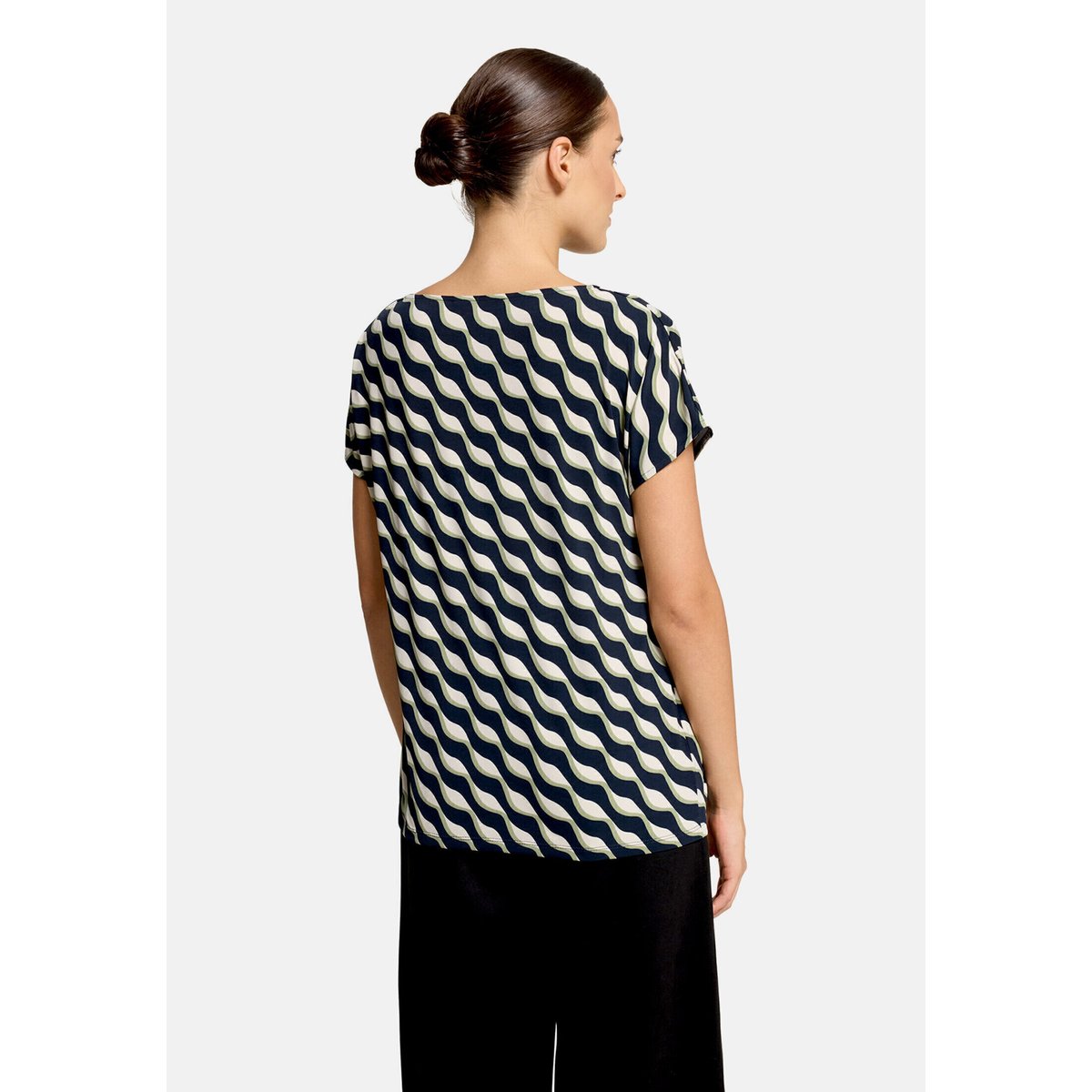 Haut imprimé à encolure bénitier dark blue/green, BETTY BARCLAY