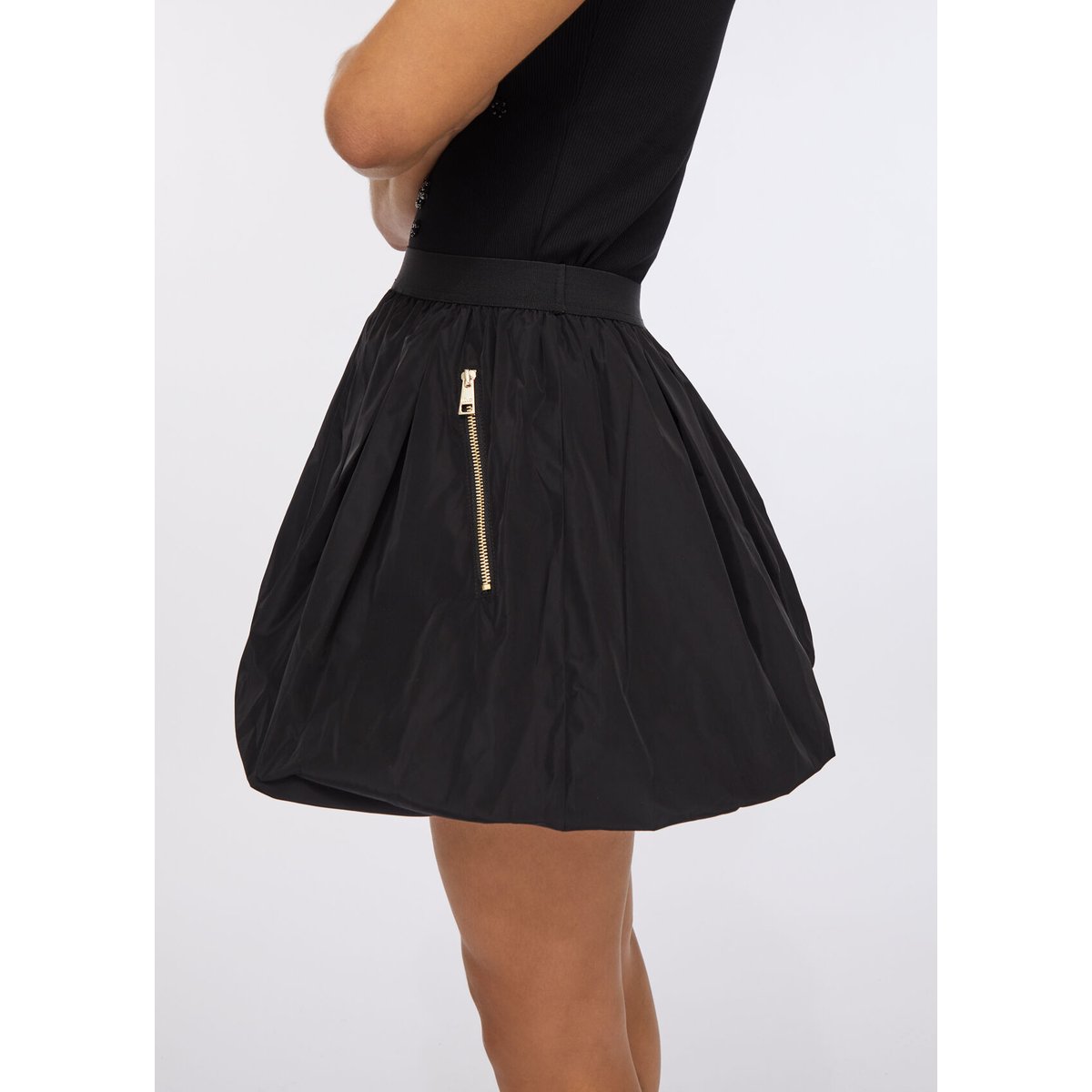 Minijupe en taffetas noir, LIU JO