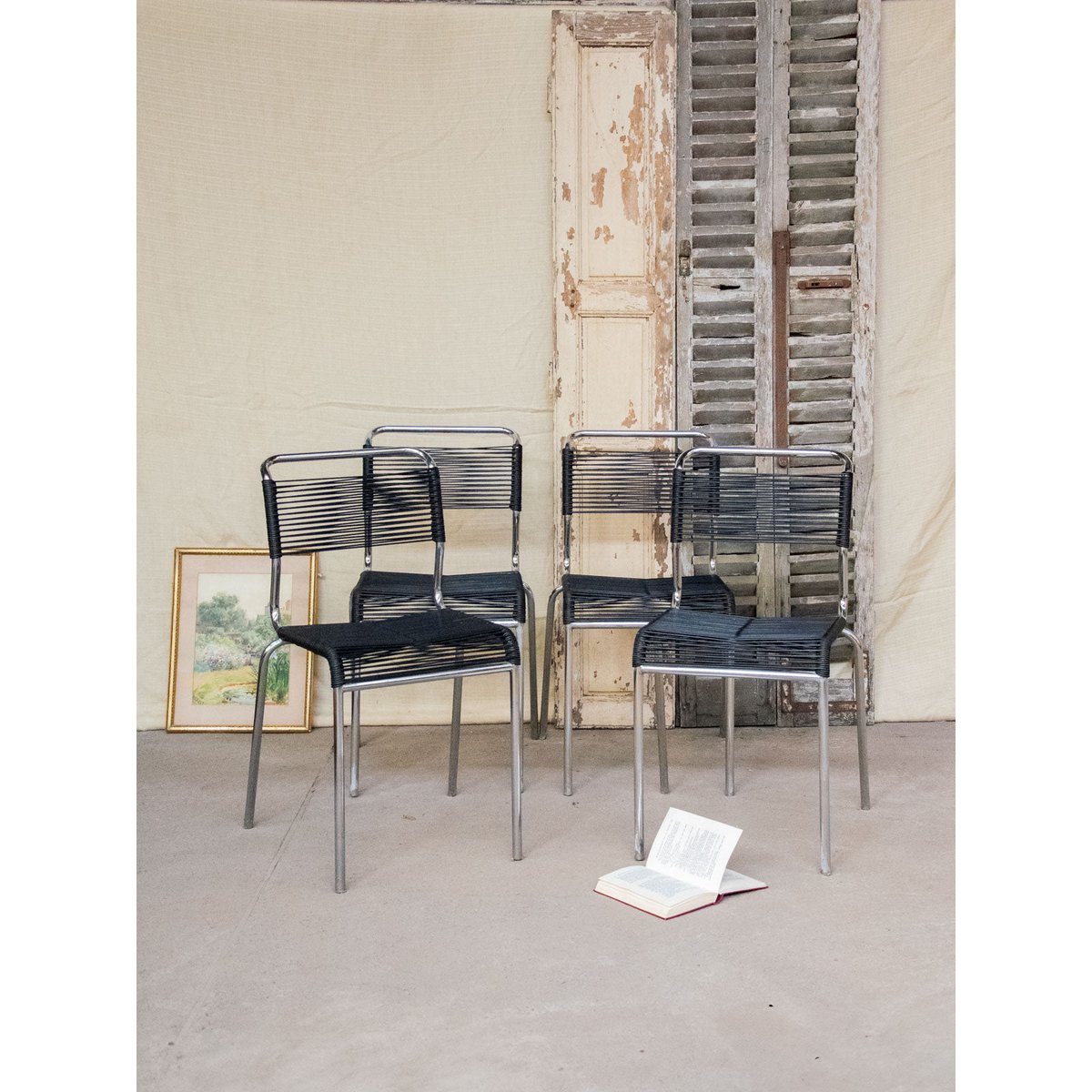 Lot de 4 chaises en métal Alma N°1094 - Bon état métal, DEBONGOUT