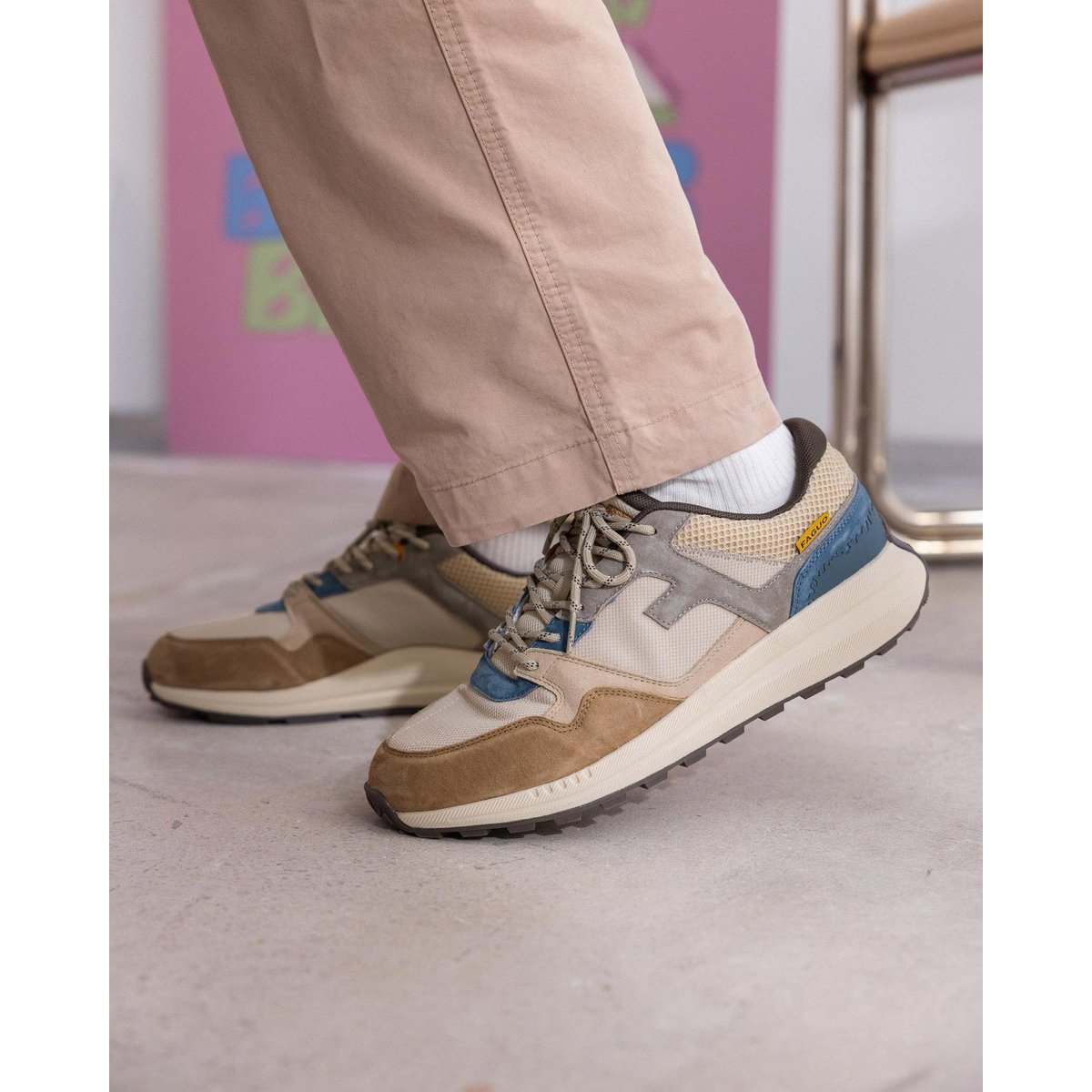 Running suede tissu LIMWOOD camel et bleu marine, FAGUO