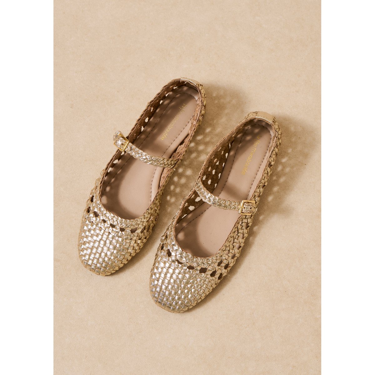 Ballerines tressées à petit talon en cuir dore, LA FEE MARABOUTEE