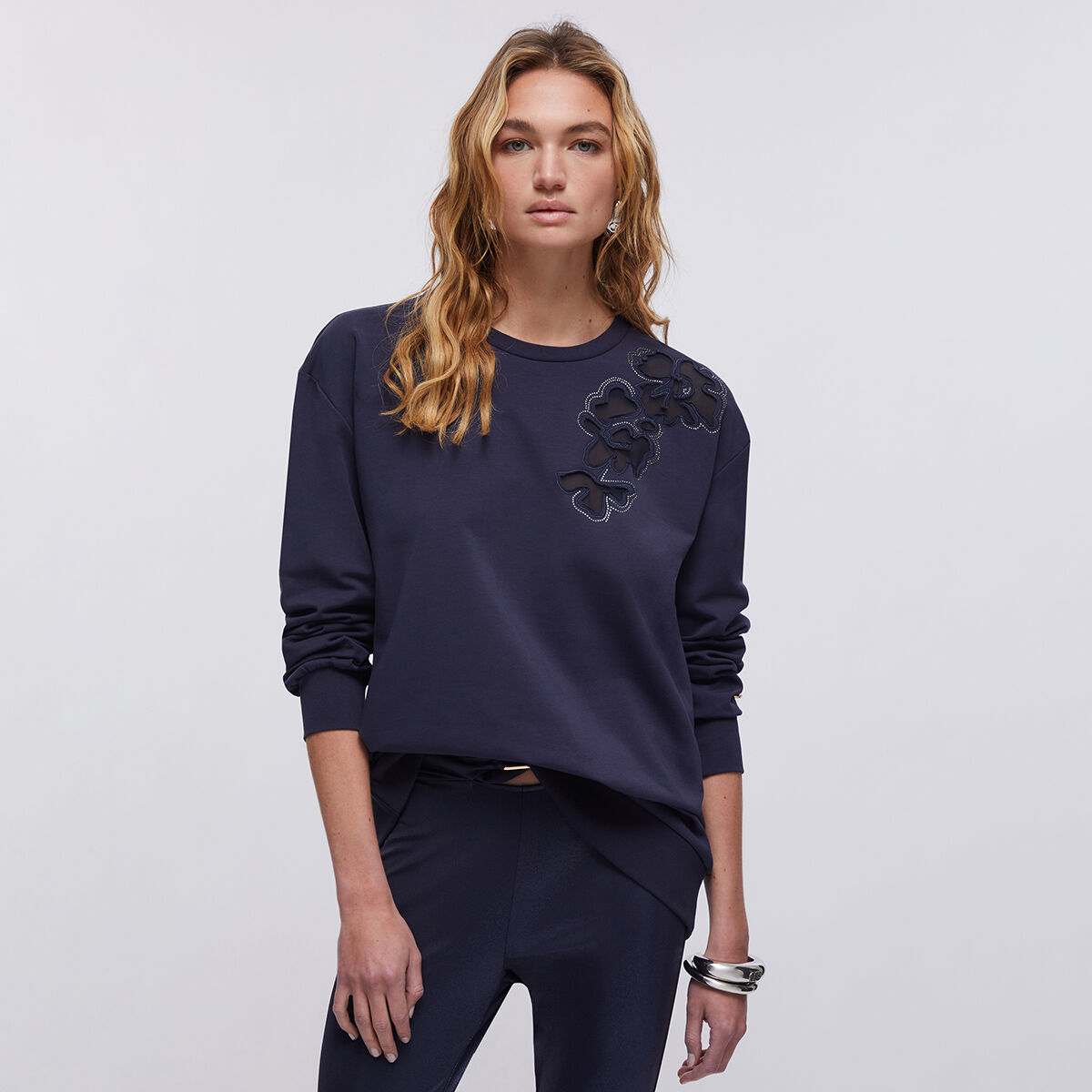 Sweat avec fleurs brodées bleu foncé, LIU JO