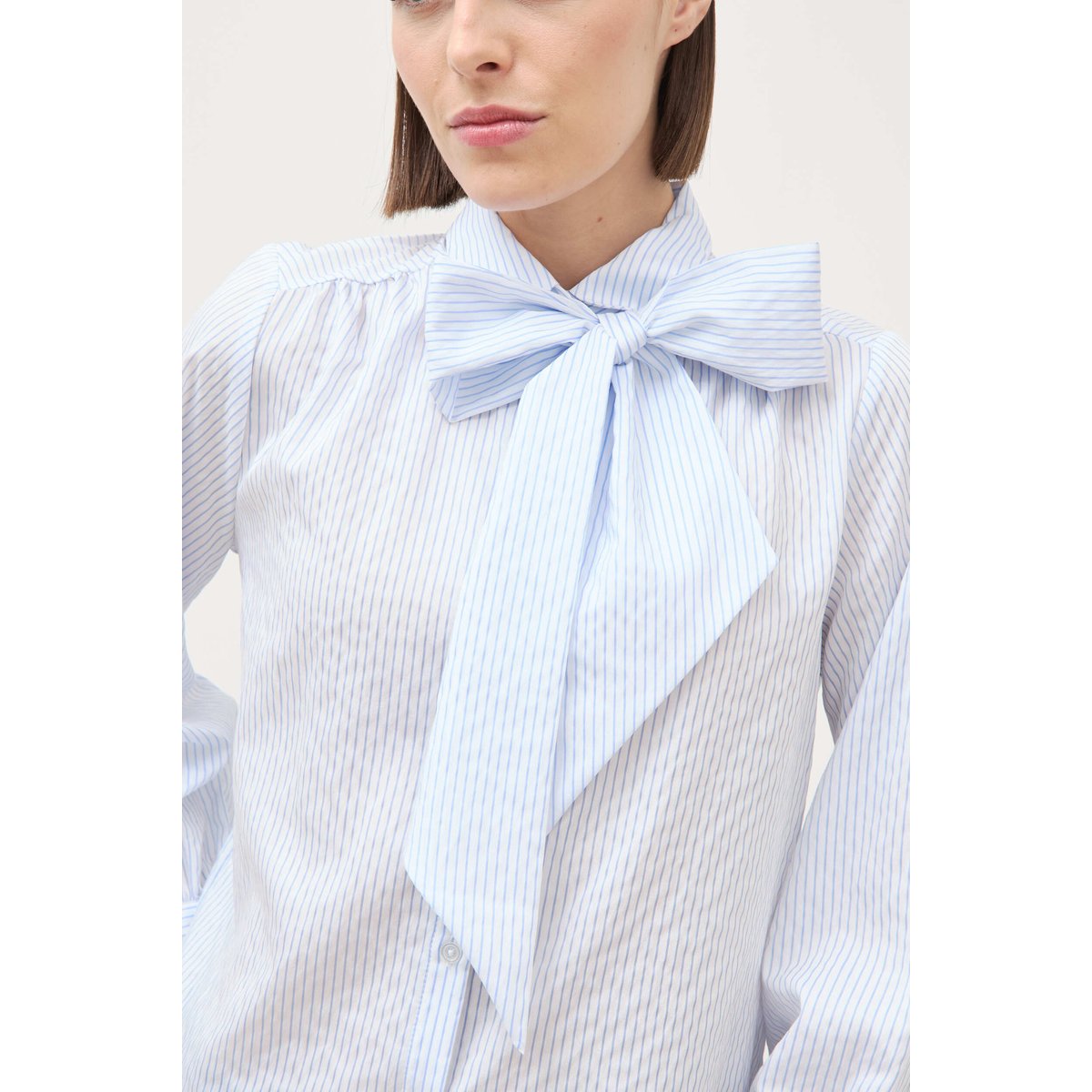 Chemise manches longues col américain bleu ciel, BONOBO