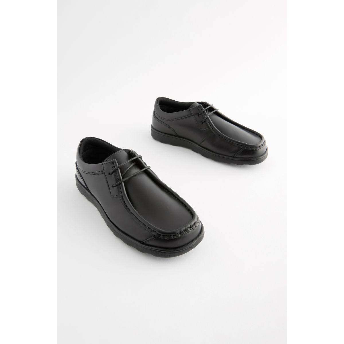 Chaussures d’école à lacets noir, NEXT