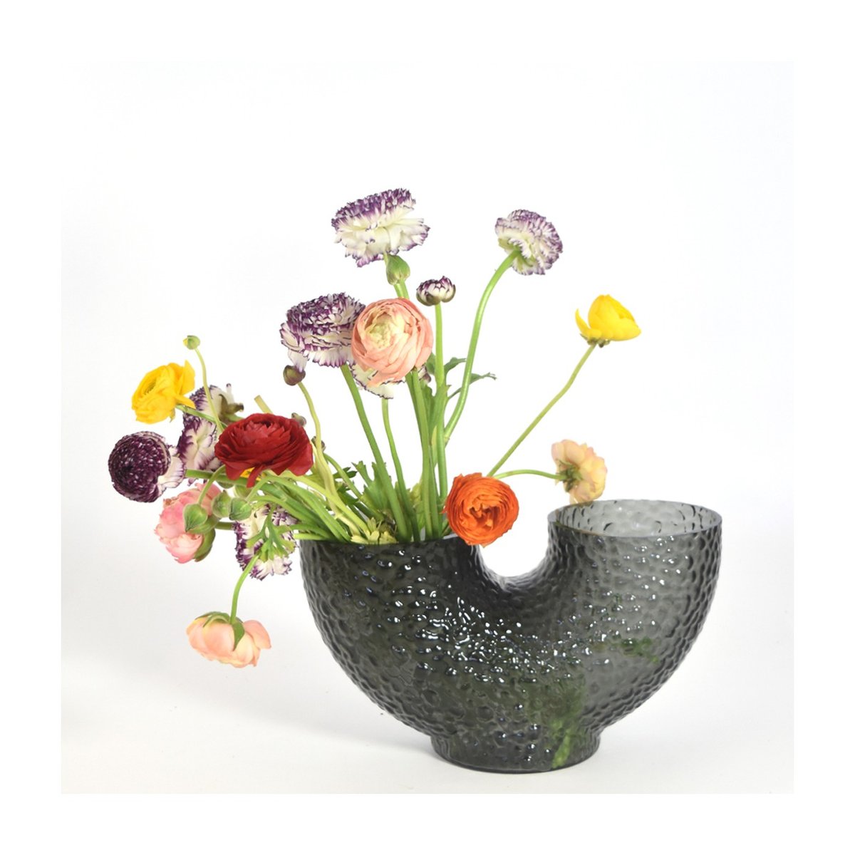 Vase Verre Soufflé H 19 cm Arura noir, AYTM