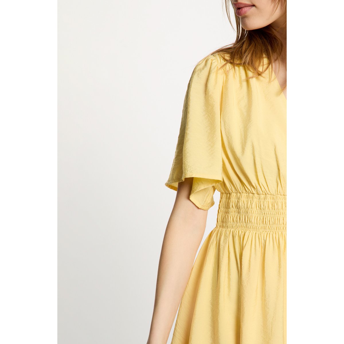 Robe courte plissée jaune clair, MORGAN