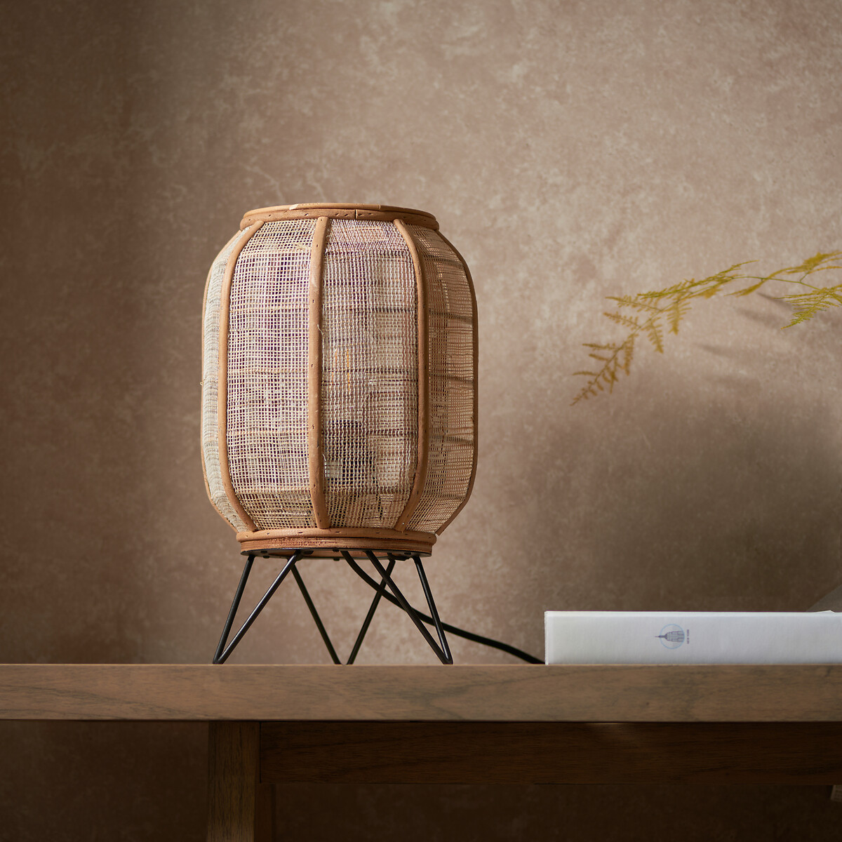 Zane Natural Linen Table Lamp black, ÉDITÉ