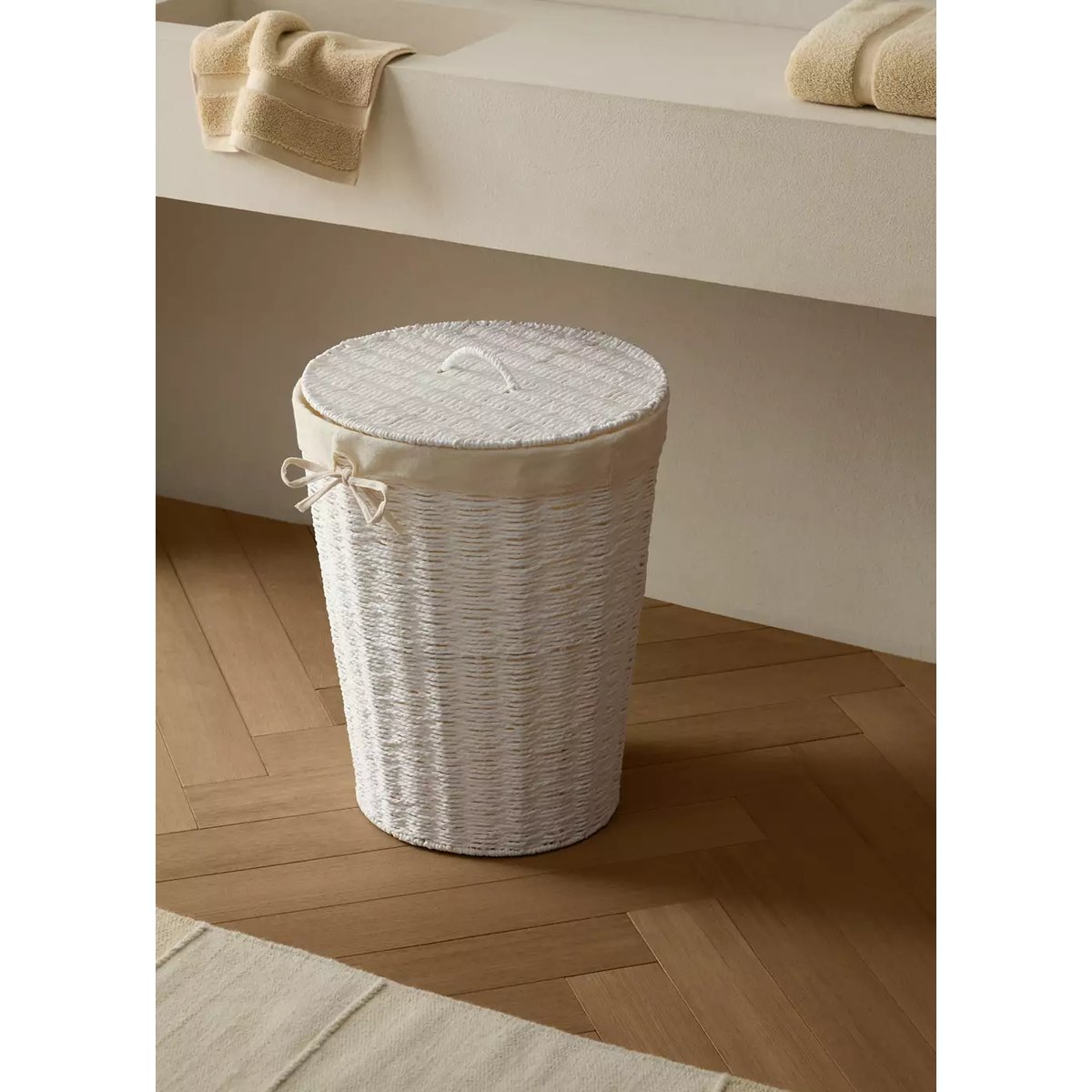 Grand panier à linge en papier tressé rond blanc, MANGO HOME