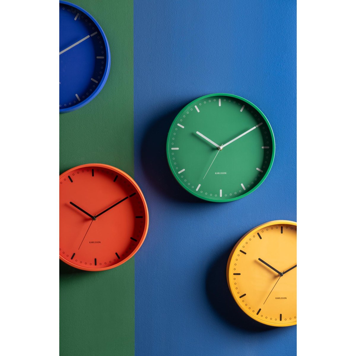 Horloge Murale Aluminium COOL RETRO orange vif, KARLSSON