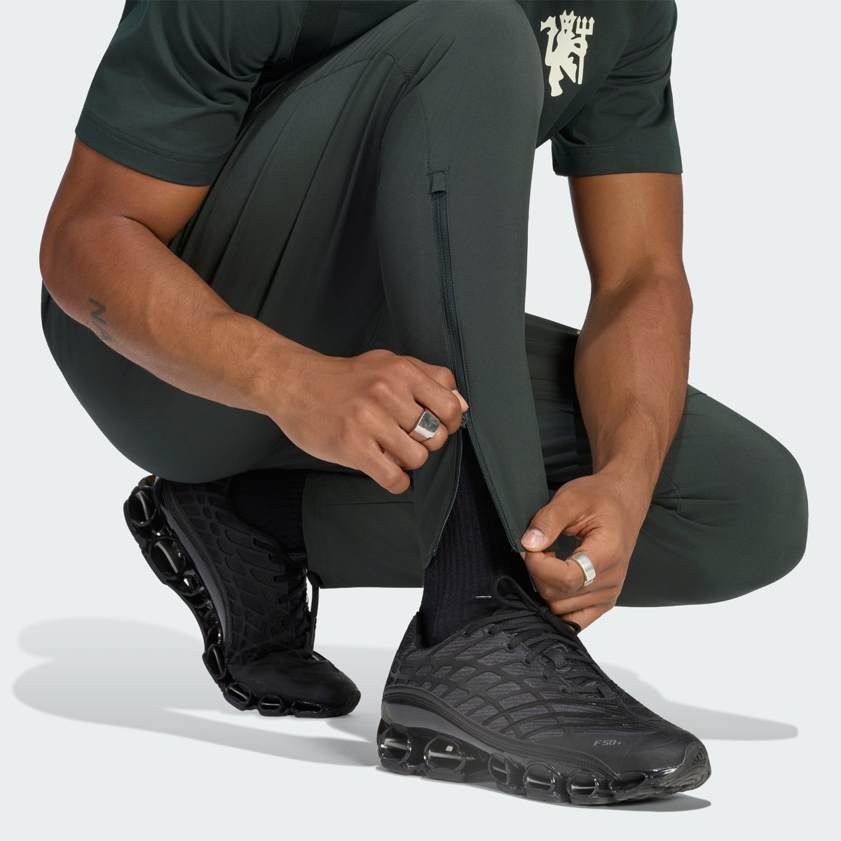 Pantalon Technique Manchester United Tiro Pantalon Technique Manchester United Tiro jungle ink, adidas Performance