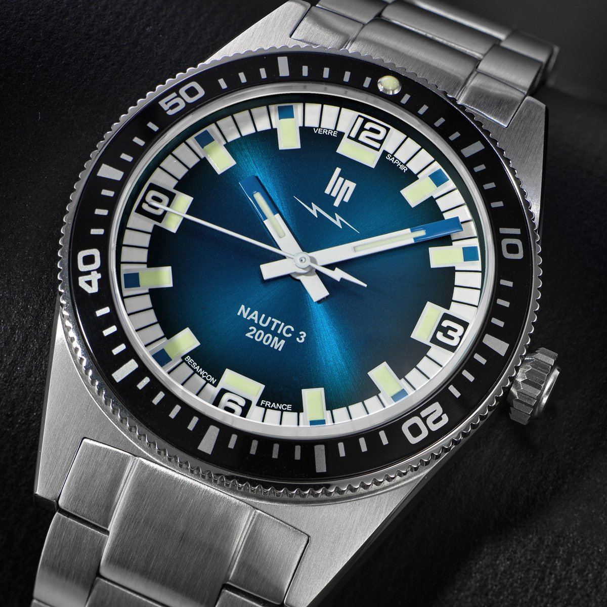 Montre Analogique  NAUTIC argenté bleu foncé argenté, LIP