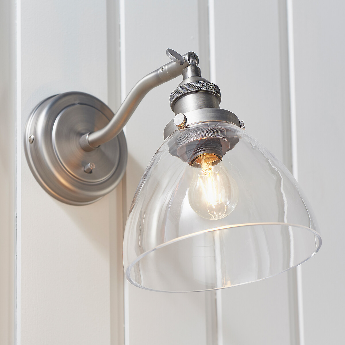 Henne Resto Style Wall Light in Brushed Silver silver-coloured, ÉDITÉ