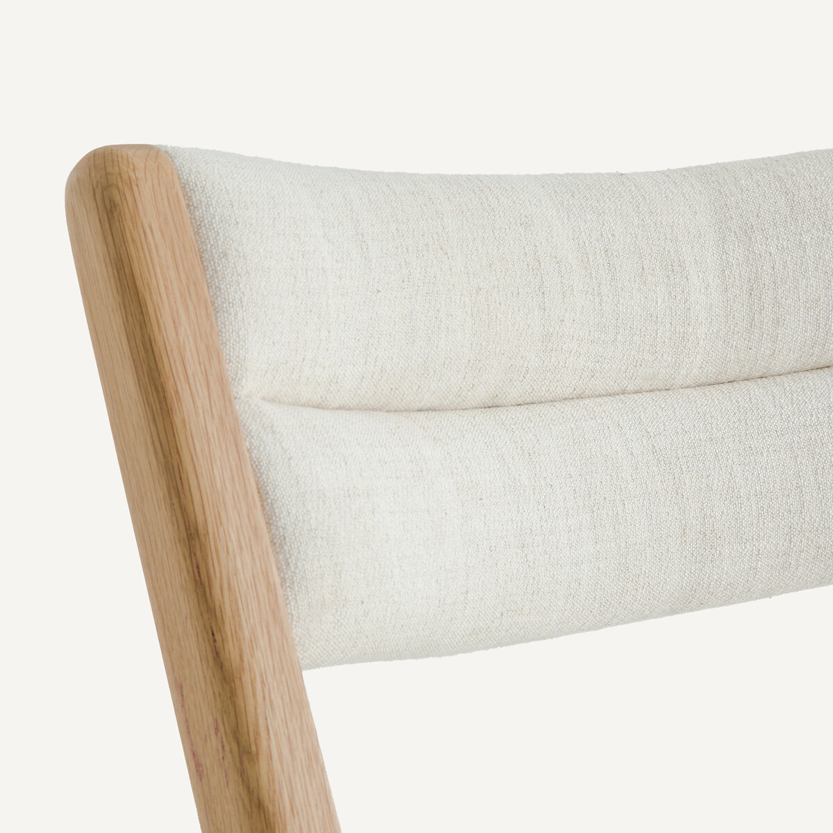 Chaise en chêne massif et tissu, CAMMINATA chêne, AM.PM X EMMANUEL GALLINA