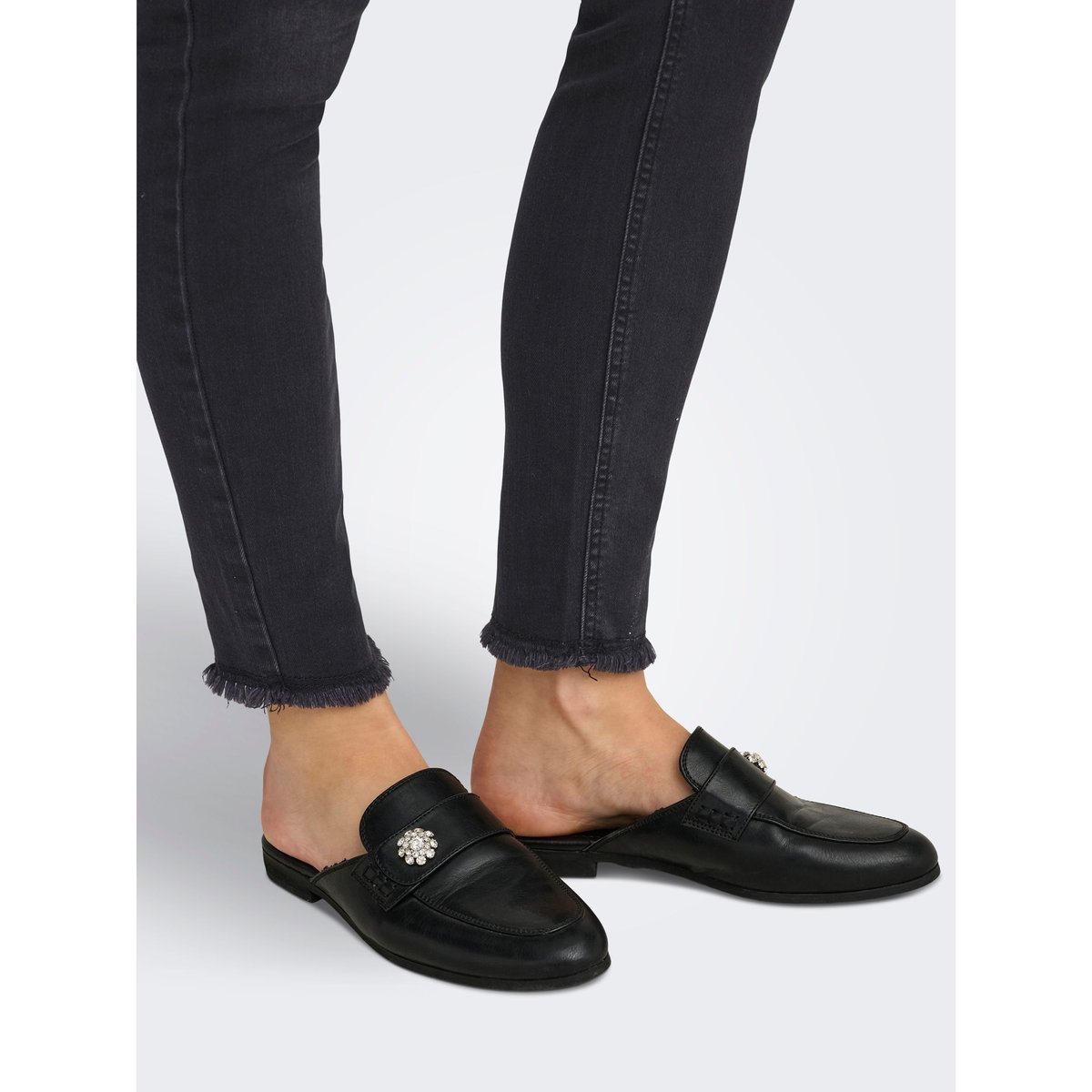Jean skinny, bas frangé black denim, ONLY