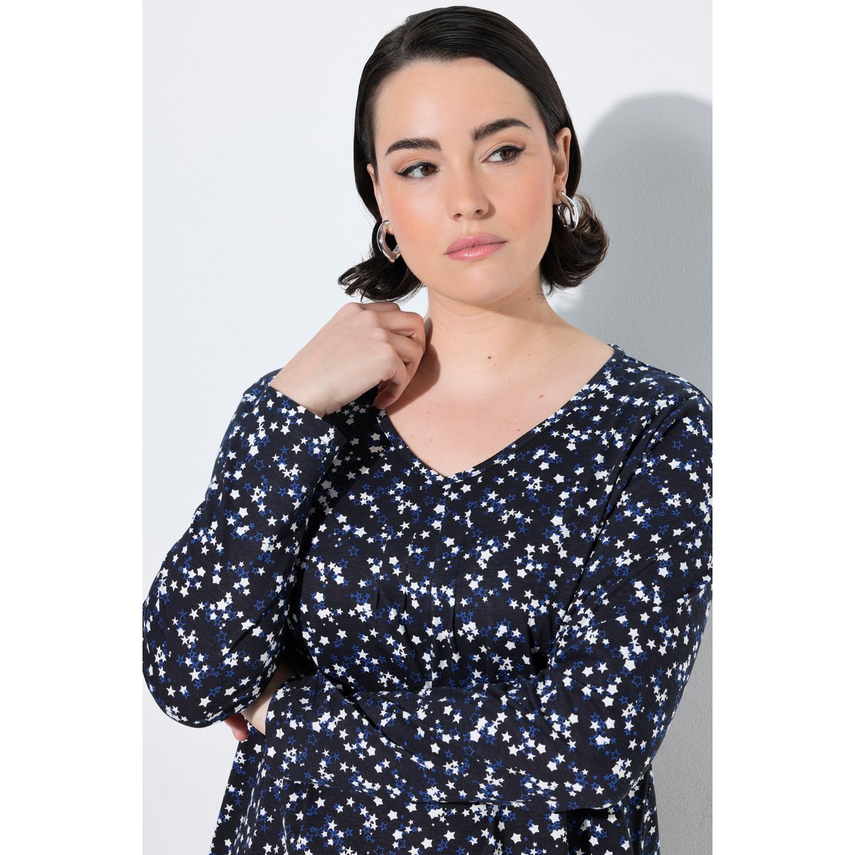 T-shirt décolleté en V et manches longues marine, ULLA POPKEN