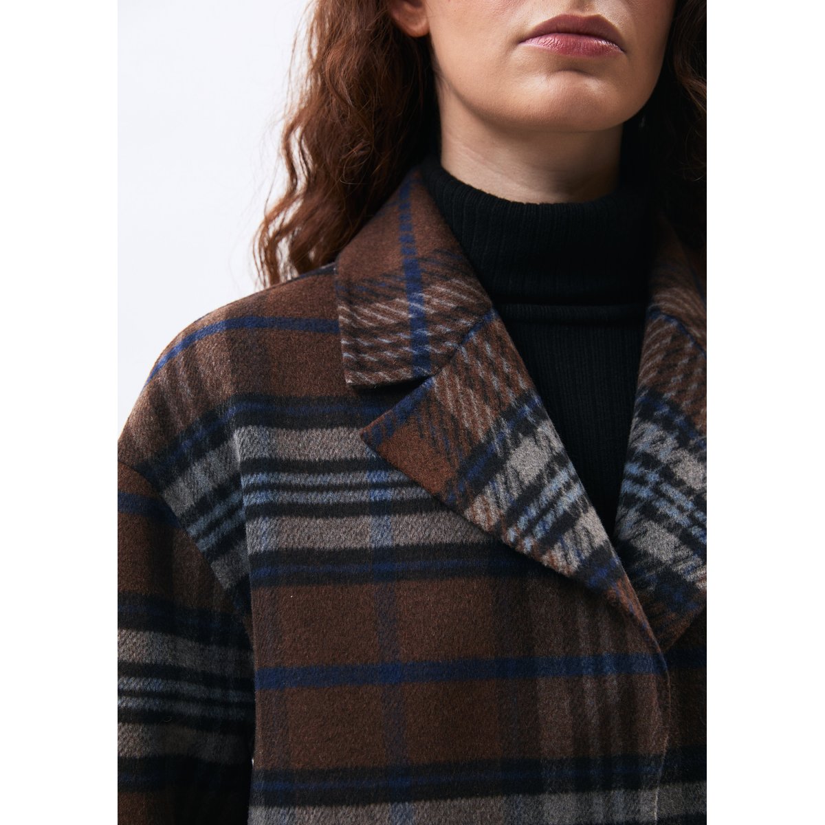 Manteau court double face à carreaux chocolat, HUMILITY