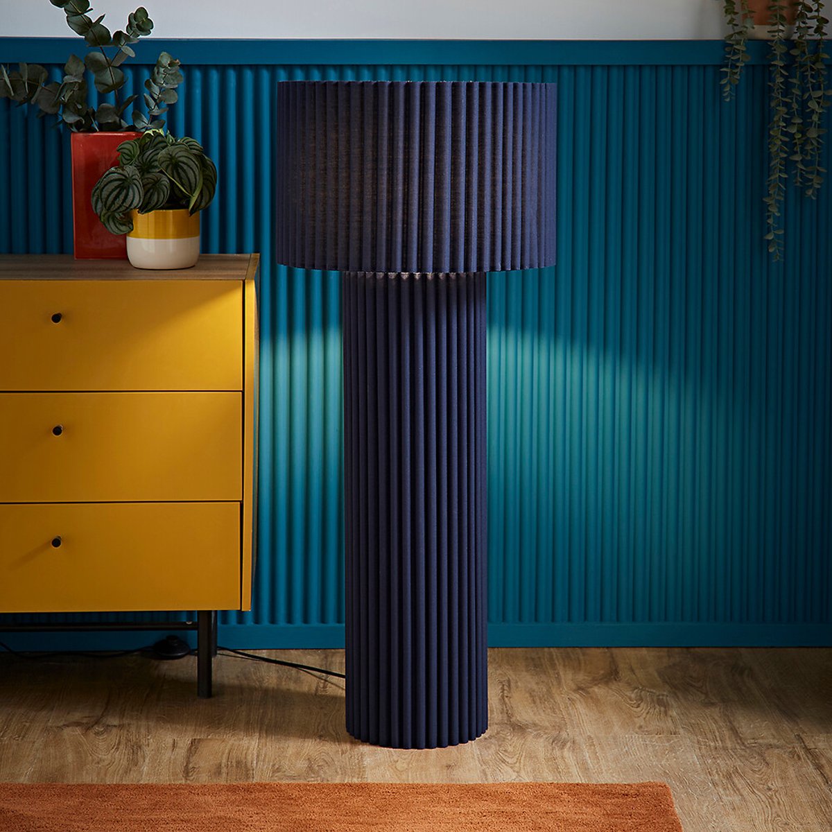 Lucinda Colour Drench Ribbed Full Fabric Midi Floor Lamp blue, SO'HOME