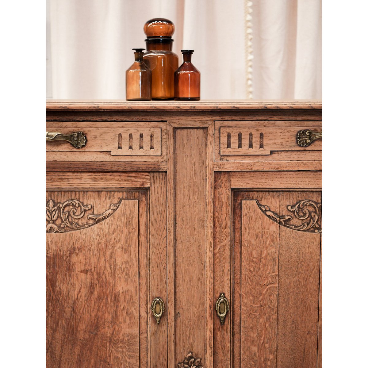 Buffet art déco Gilbert N°1878 - Bon état bois clair, DEBONGOUT