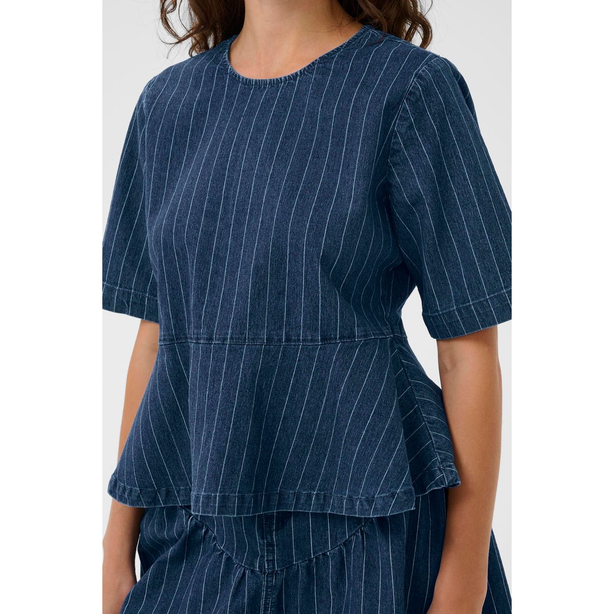 Blouse à manches courtes bleu dark blue wash, CULTURE