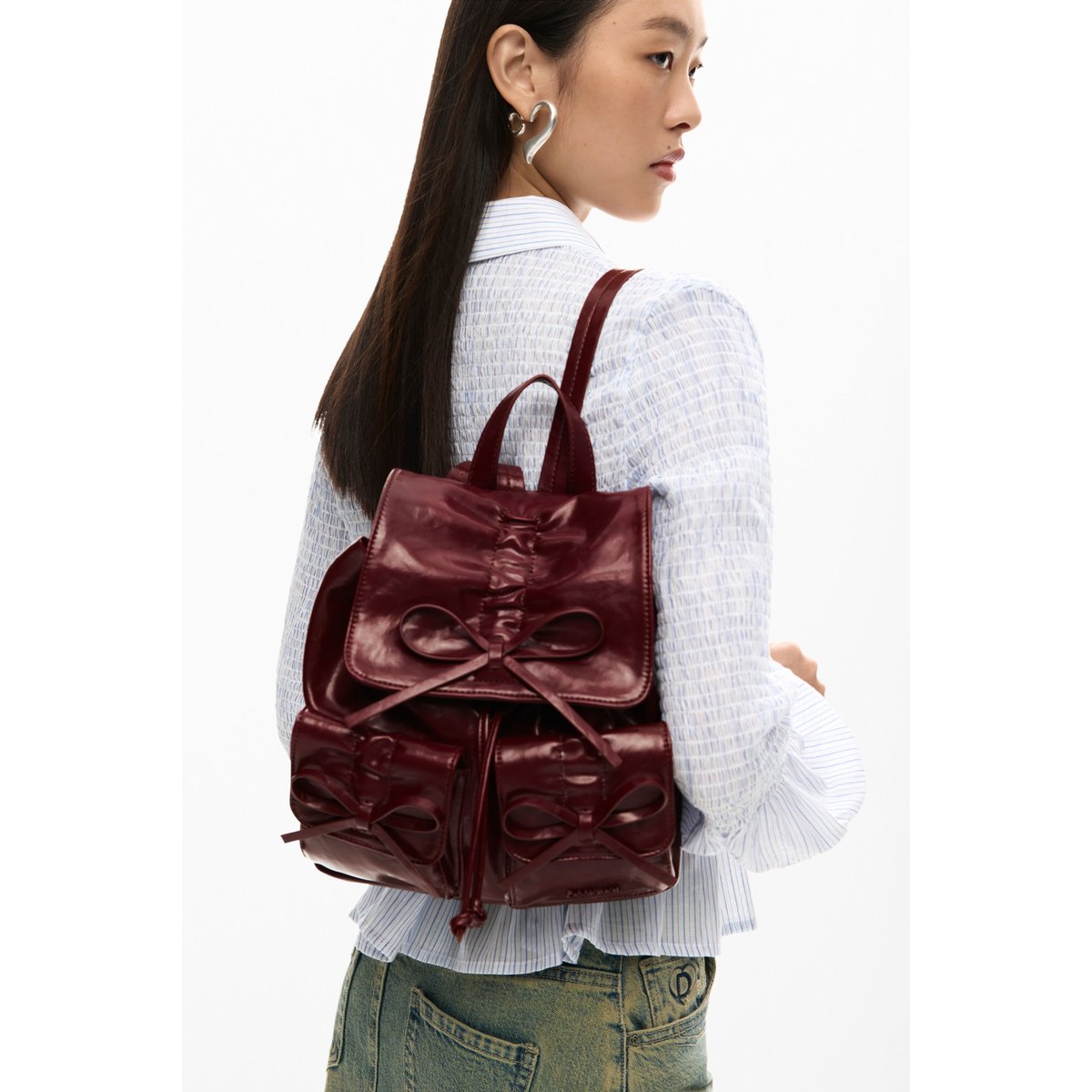 Petit sac à dos brillant nœud rouge, DESIGUAL