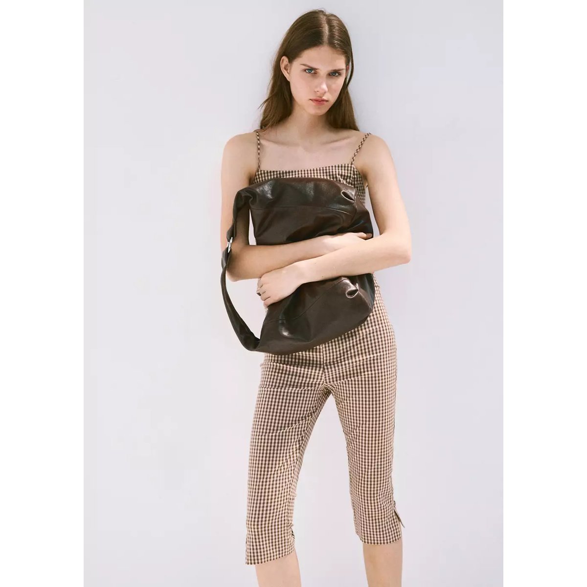Pantalon capri à carreaux vichy marron, MANGO