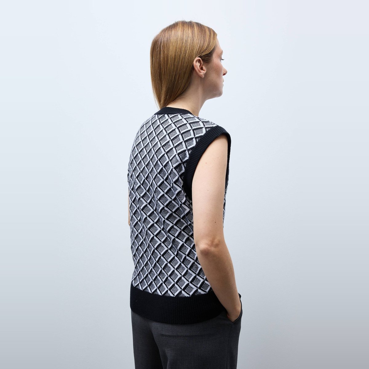 Pull sans manches à motifs, contenant de la Laine Mérinos ecru, MONOPRIX