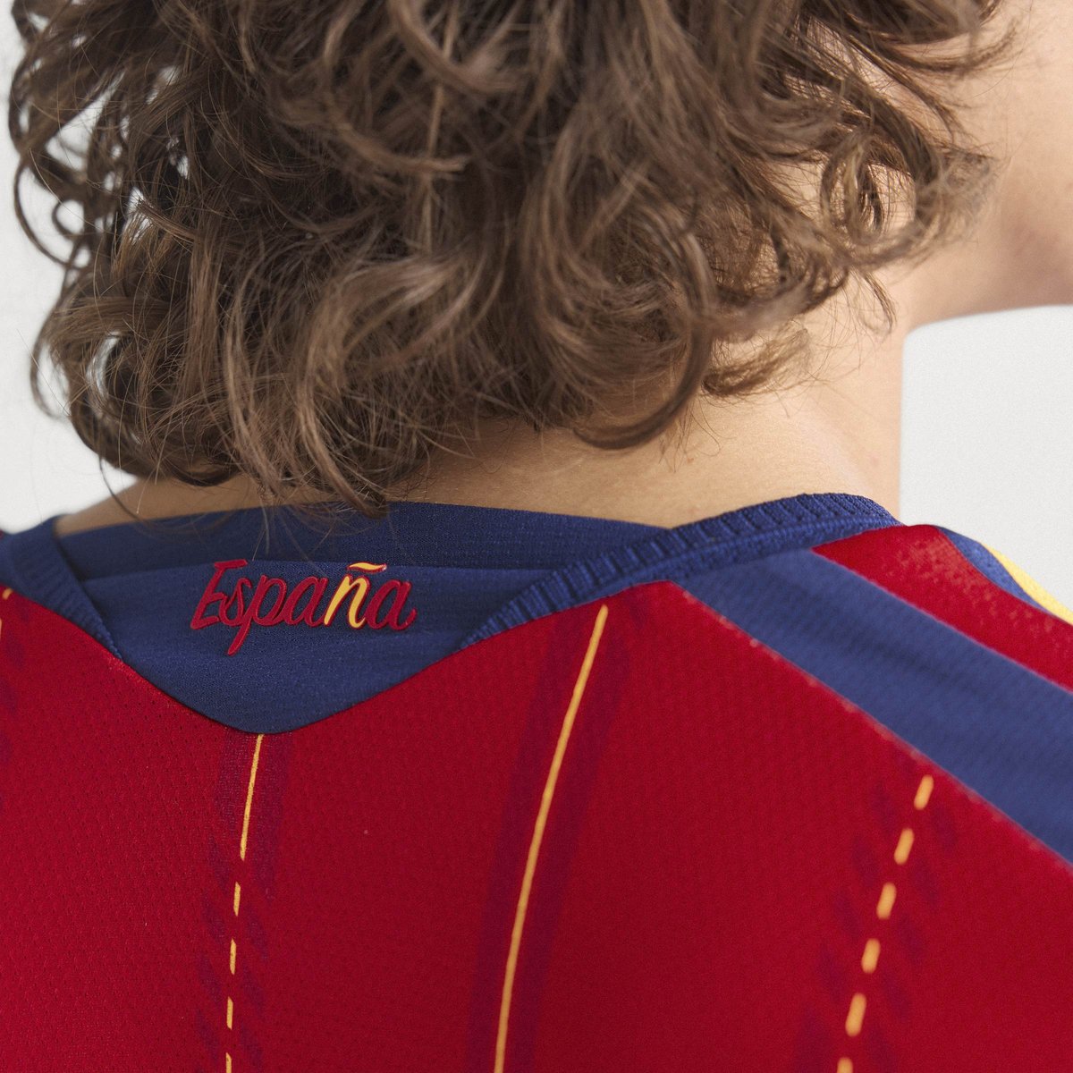 Maillot Domicile Espagne 26 Authentique Maillot Domicile Espagne 26 Authentique vivid red, adidas Performance