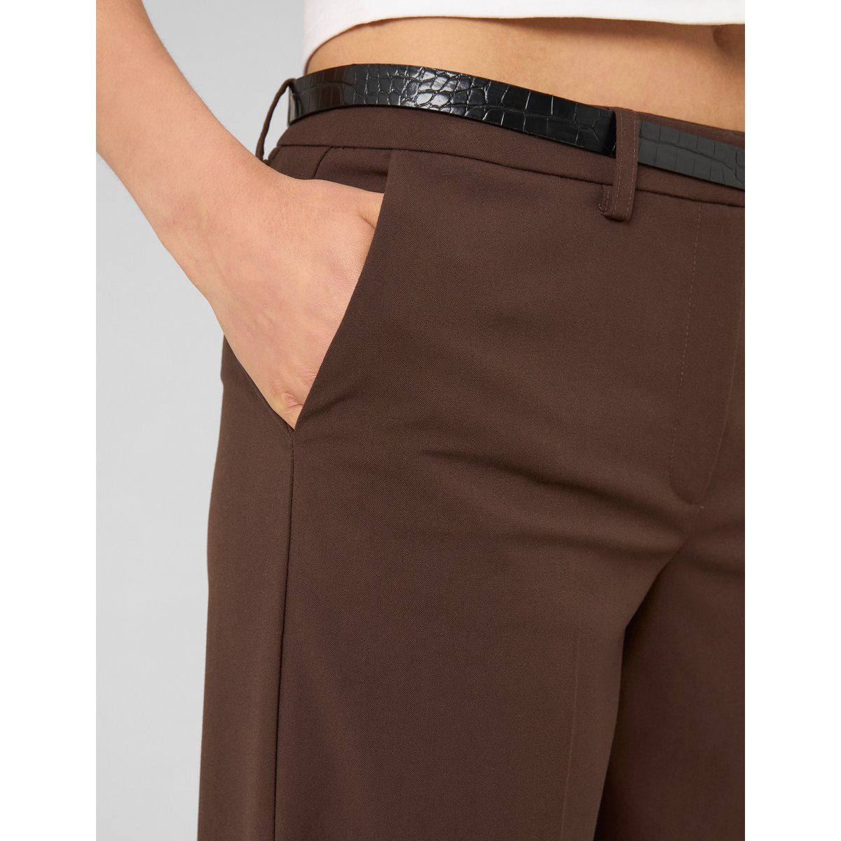 Pantalon droit à ceinture marron foncée, BZB