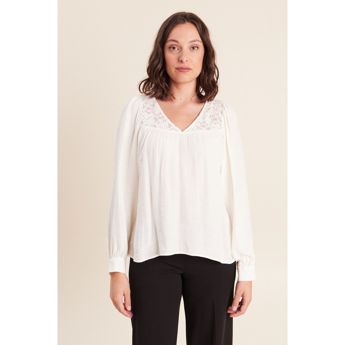 Chemise ample col v manches longues ecru, BREAL