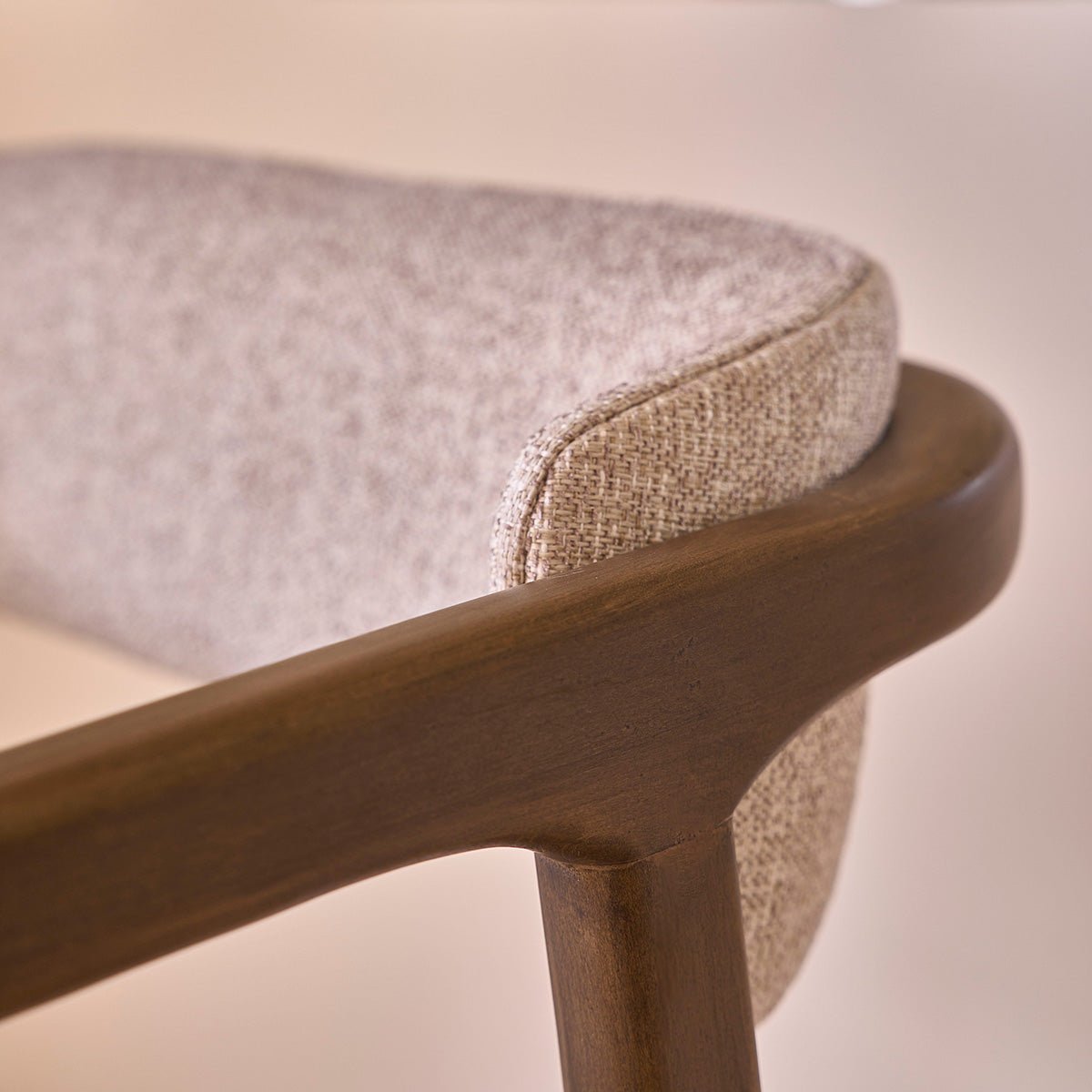 Chaise en bois massif et tissu texturé  ÉLOI beige_chine, BERAH GETAH
