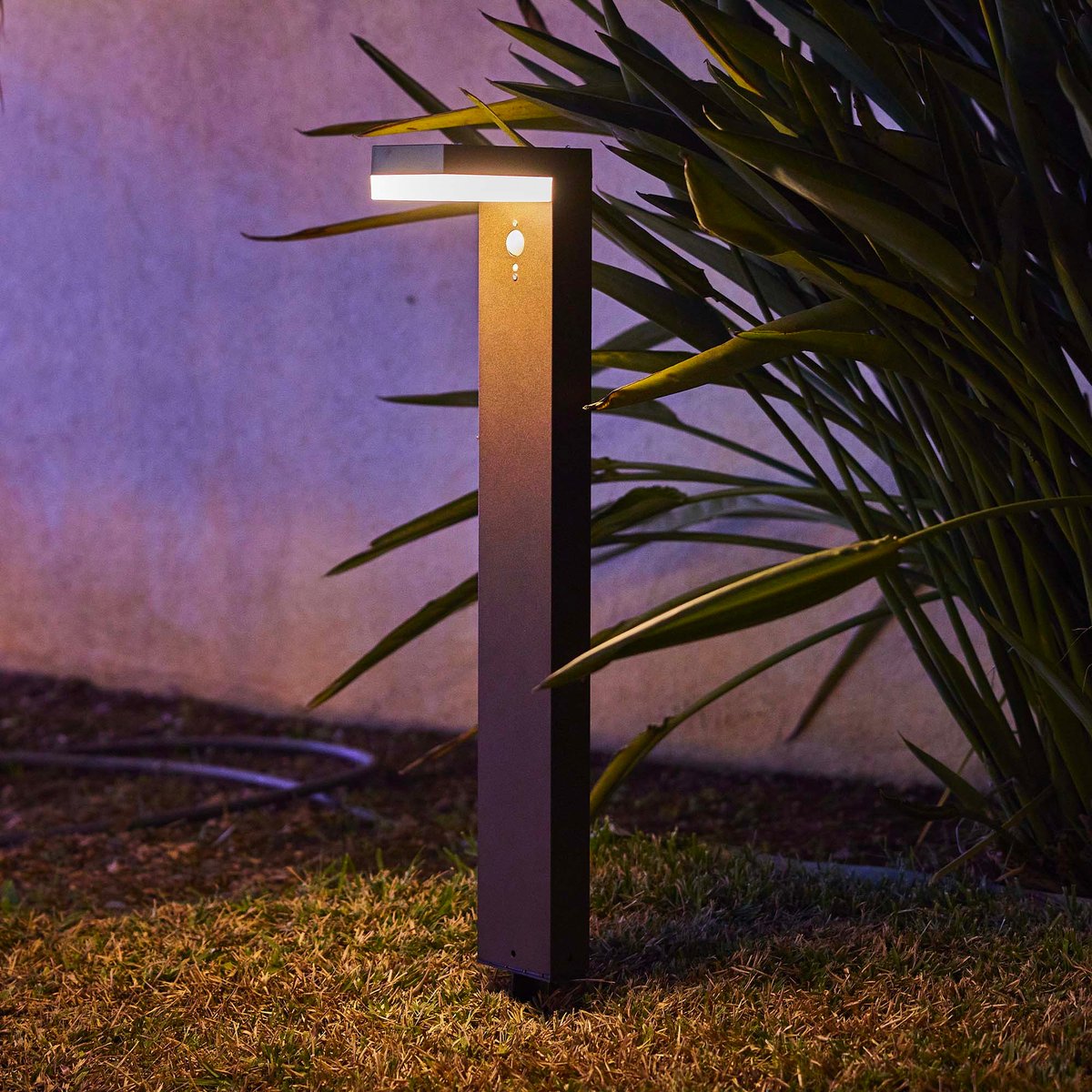 Potelet solaire sensor CENOVA TALL noir, LUMISKY