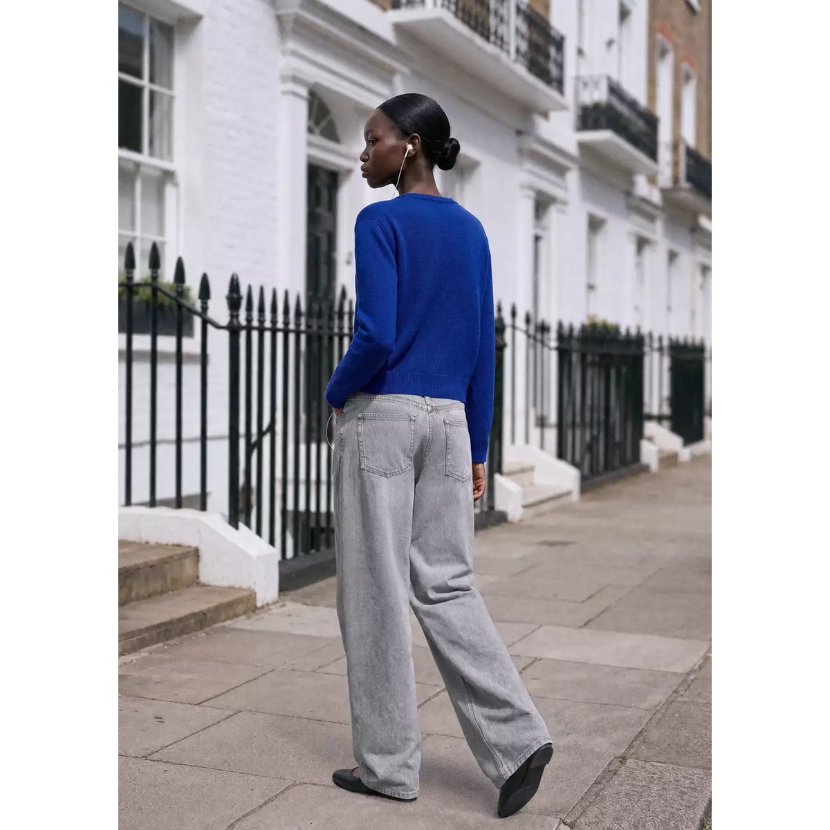 Pull-over croisé détail ouverture bleu électrique, MANGO TEEN