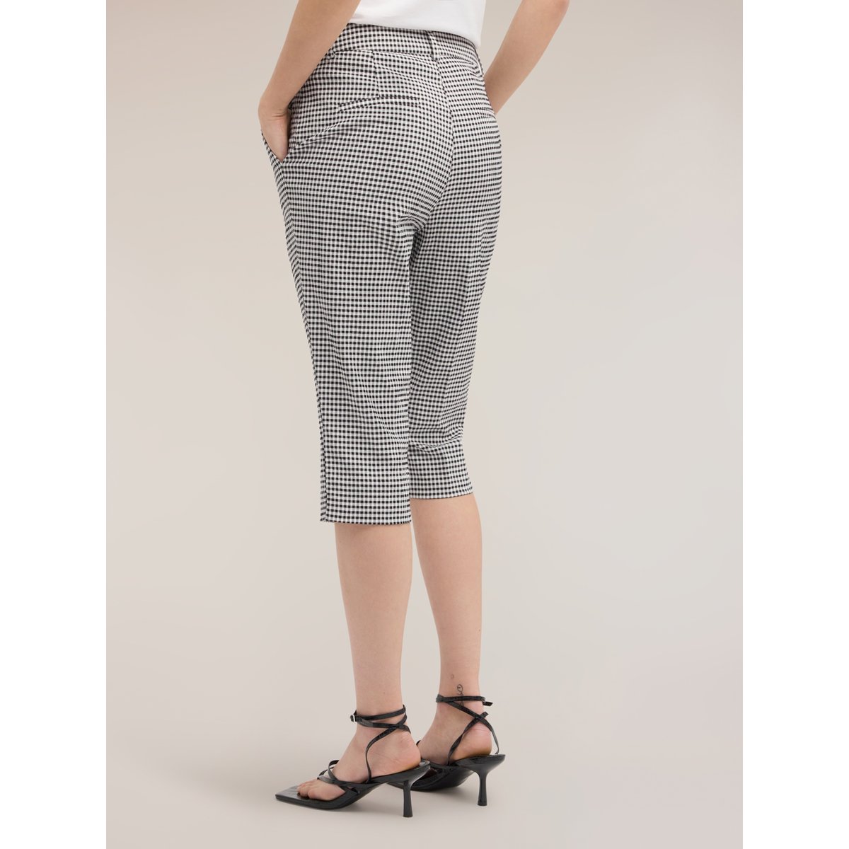 Pantalon capri à motif vichy noir, MOTIVI